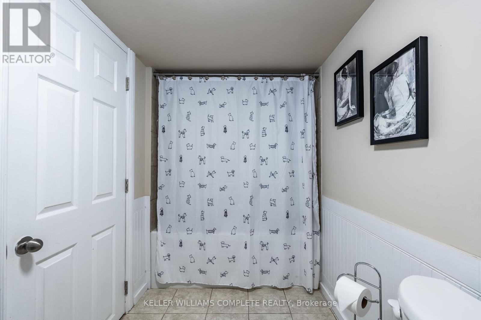 48 West 3rd Street, Hamilton (Bonnington), Ontario  L9C 3J9 - Photo 28 - X12046574