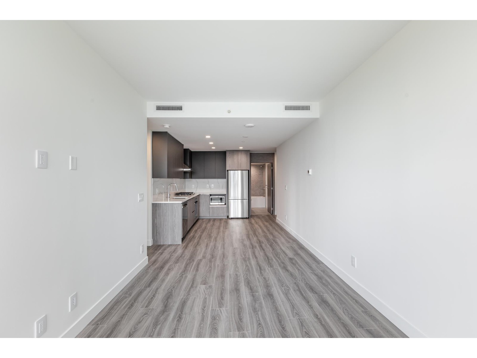 2702 10750 135a Street, Surrey, British Columbia  V3T 0V4 - Photo 10 - R2982763