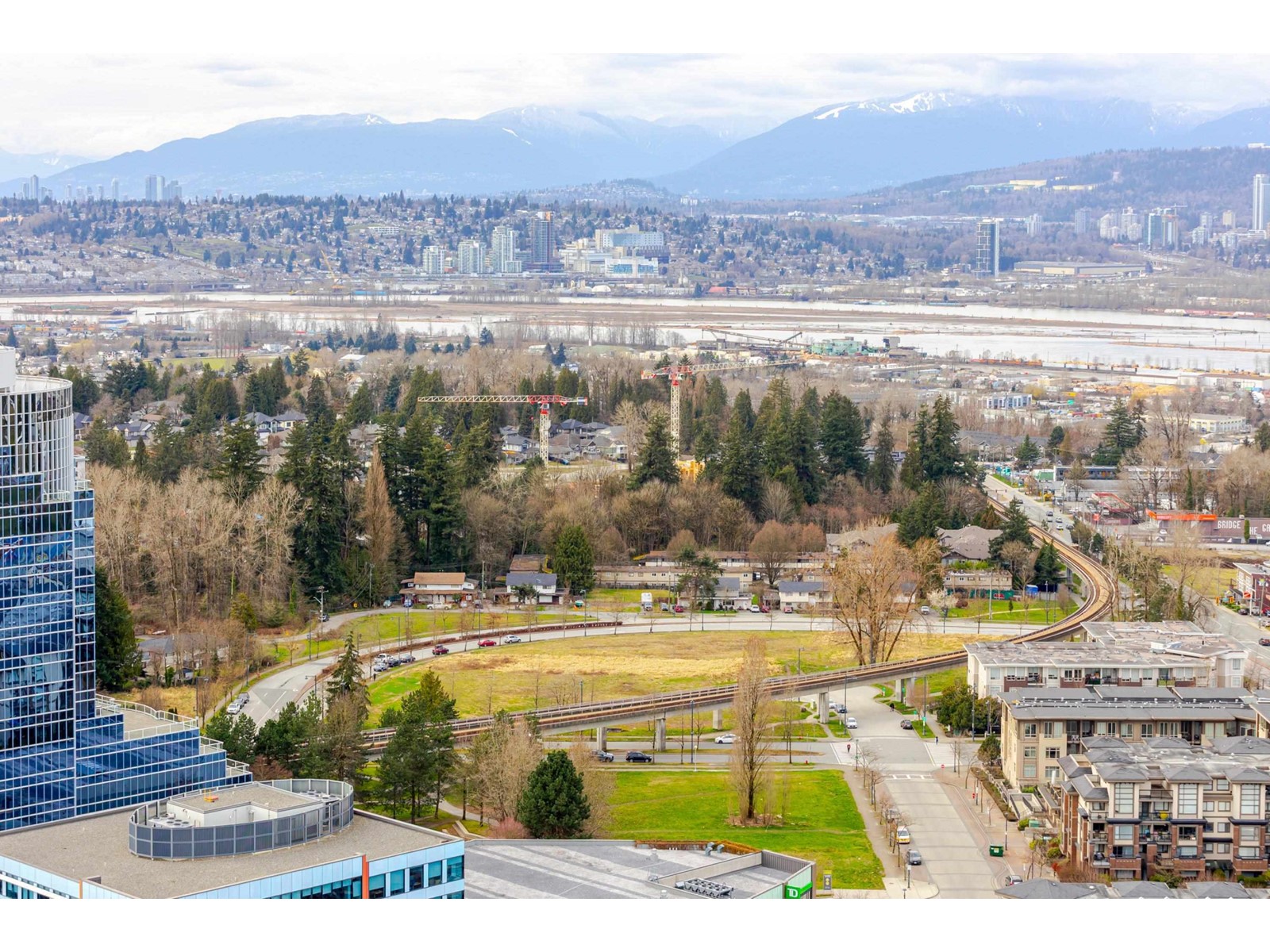 2702 10750 135a Street, Surrey, British Columbia  V3T 0V4 - Photo 30 - R2982763