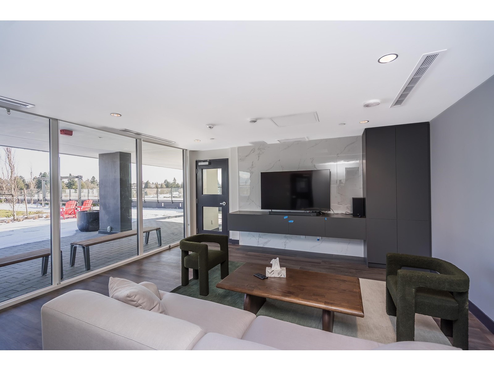 2702 10750 135a Street, Surrey, British Columbia  V3T 0V4 - Photo 38 - R2982763