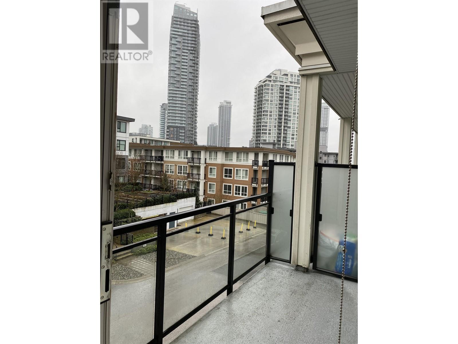 307 630 Como Lake Avenue, Coquitlam, British Columbia  V3J 3M4 - Photo 12 - R2982166