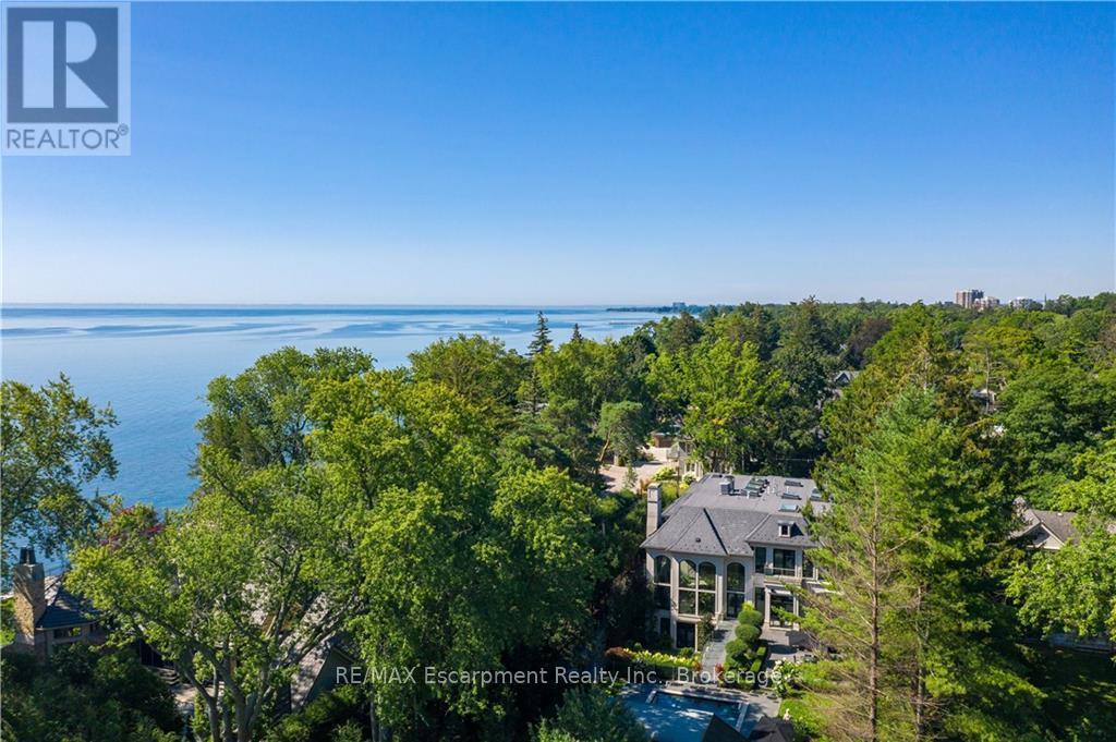15 Chartwell Road, Oakville, Ontario  L6J 3Z3 - Photo 33 - W12046609