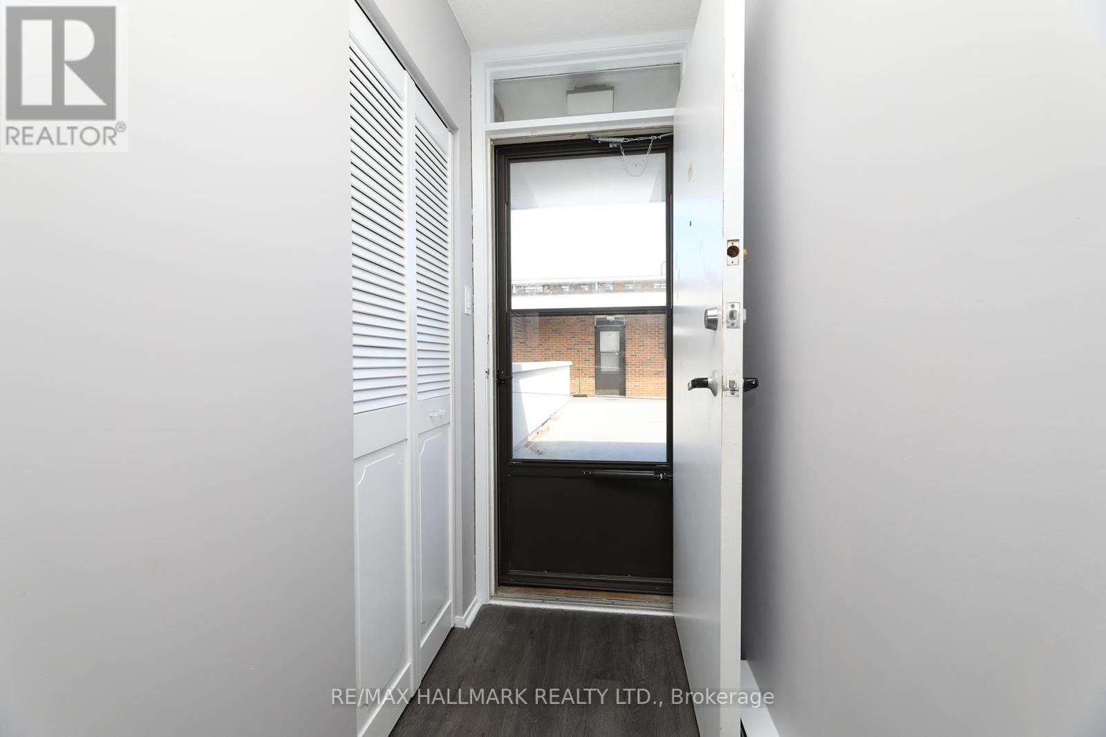 1-304 - 50 Old Kingston Road, Toronto, Ontario  M1E 4Y1 - Photo 5 - E12035602