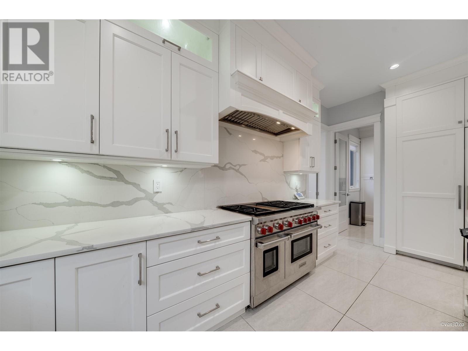 656 Blue Mountain Street, Coquitlam, British Columbia  V3J 4R6 - Photo 24 - R2982901