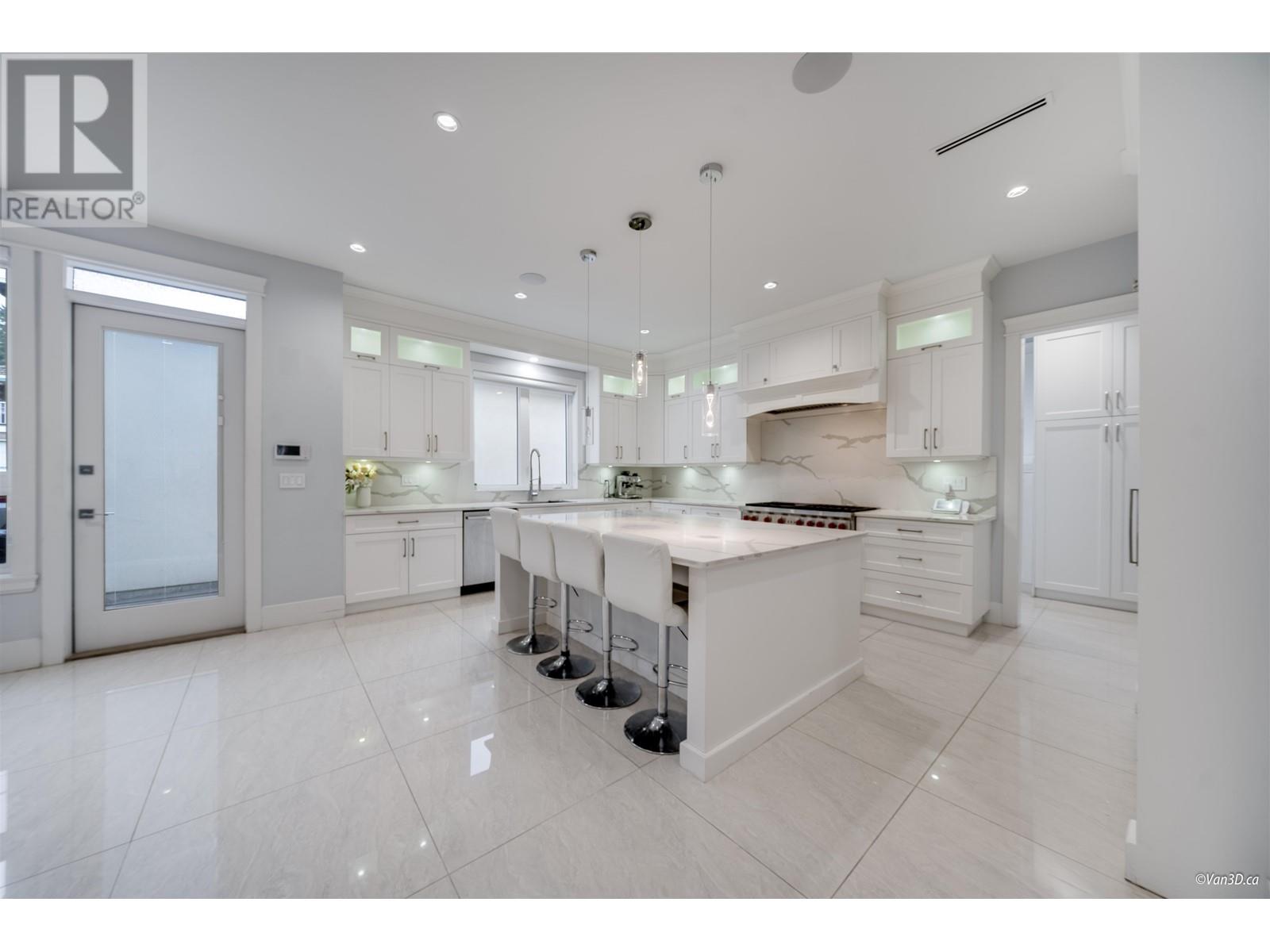 656 Blue Mountain Street, Coquitlam, British Columbia  V3J 4R6 - Photo 22 - R2982901