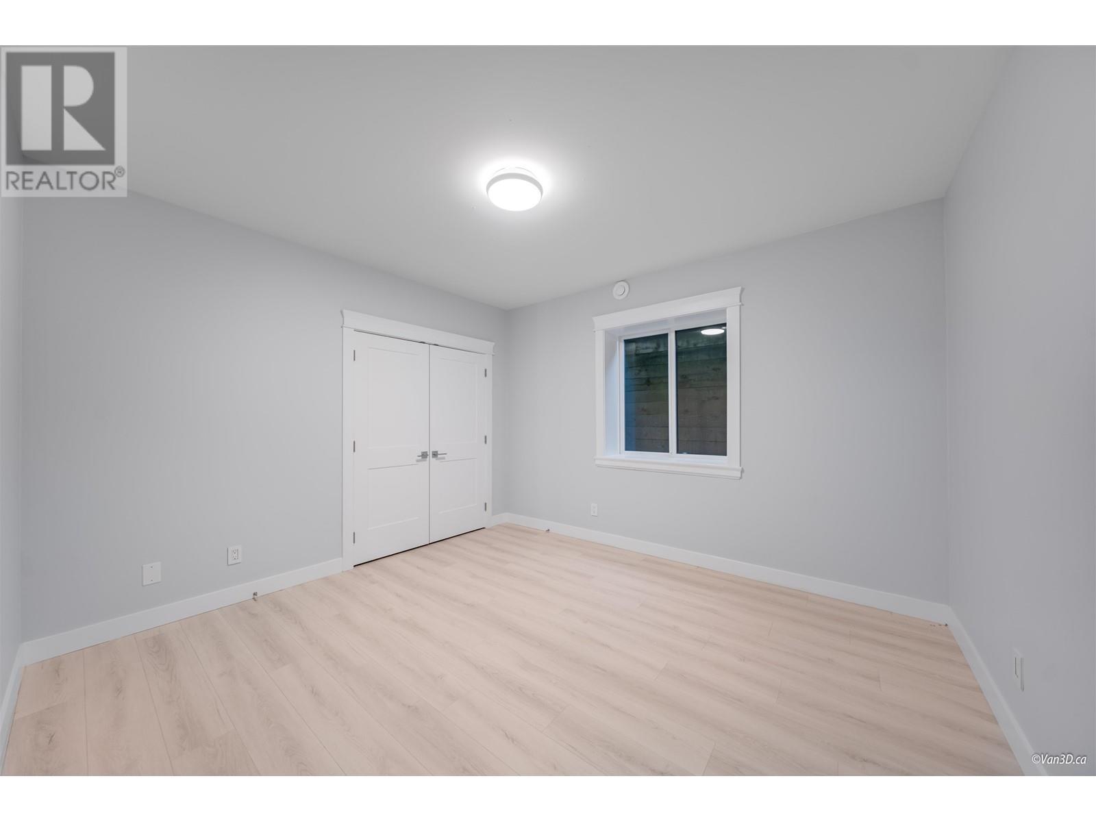 656 Blue Mountain Street, Coquitlam, British Columbia  V3J 4R6 - Photo 10 - R2982901