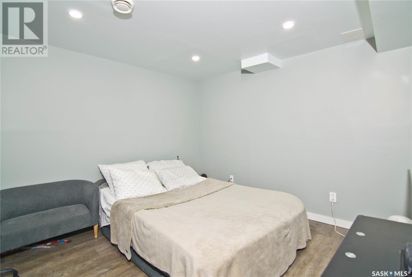 74 Mackenzie Mews, Regina, Saskatchewan  S4N 5M5 - Photo 16 - SK000001