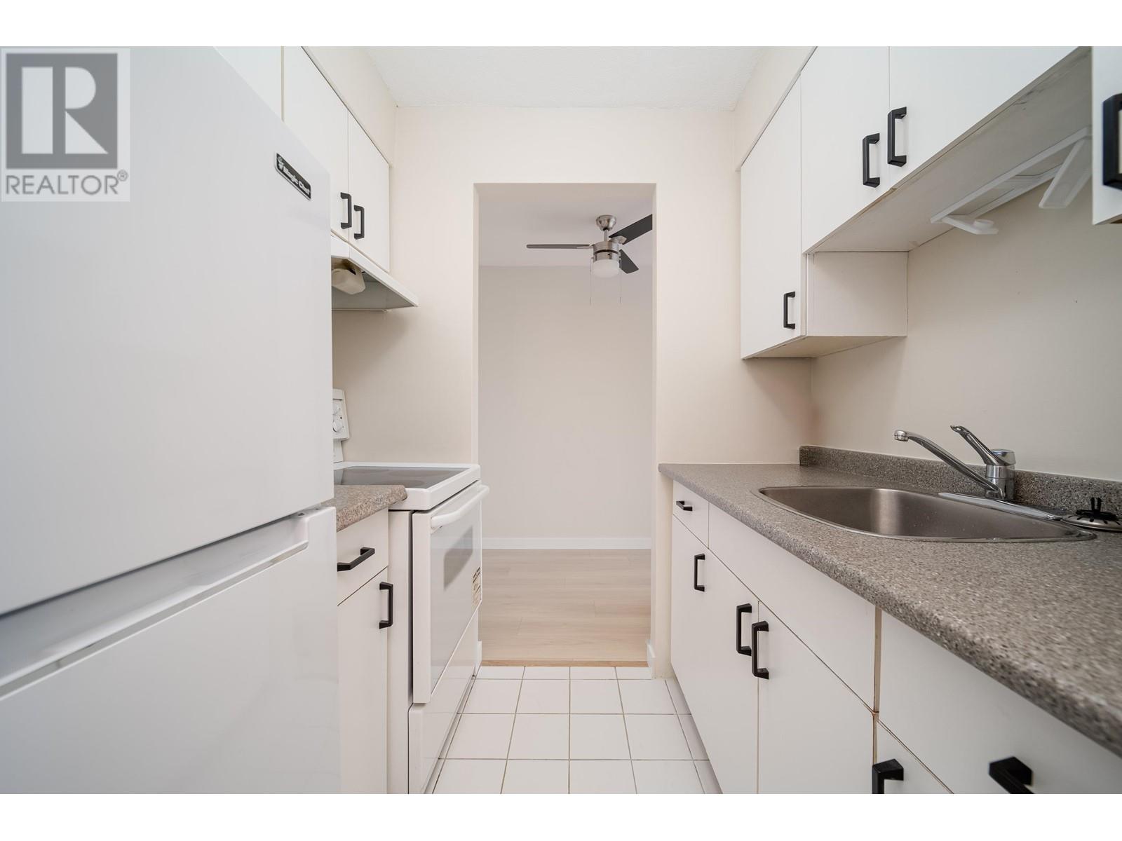 2005 1850 Comox Street, Vancouver, British Columbia  V6G 1R3 - Photo 17 - R2982784