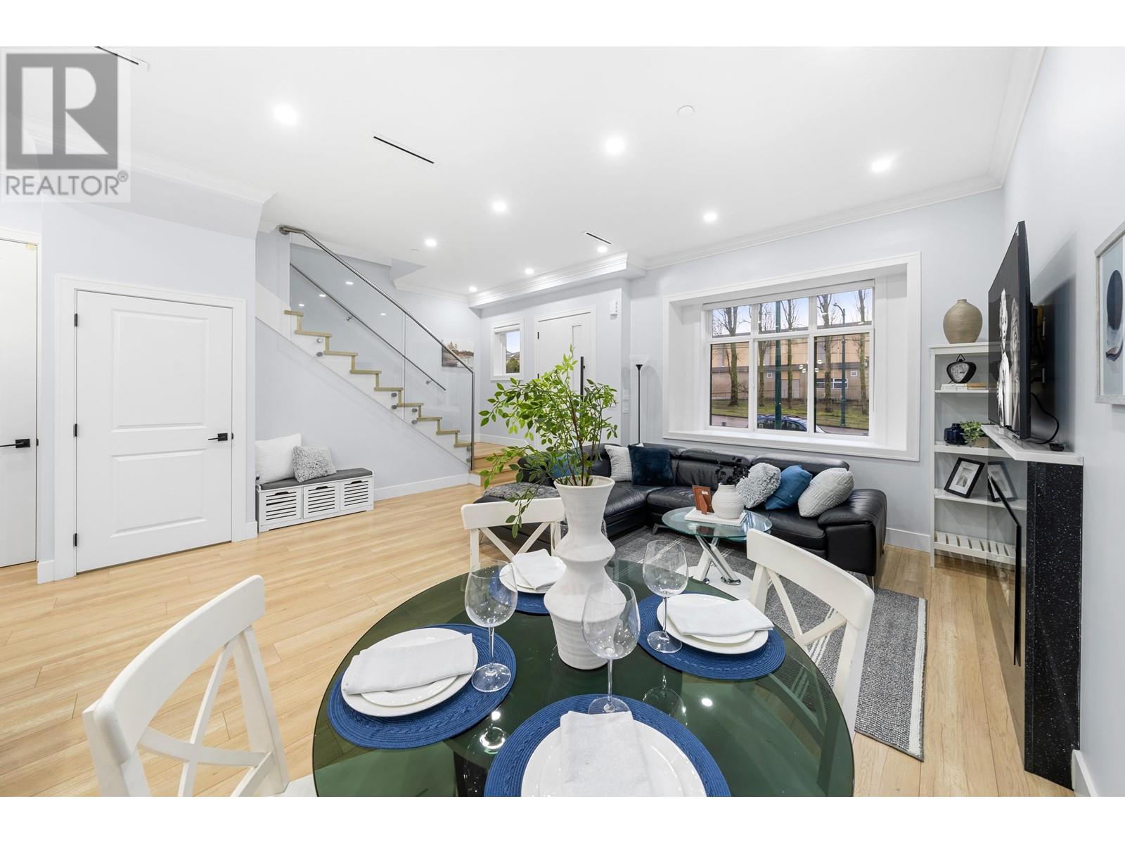 962 Renfrew Street, Vancouver, British Columbia  V5K 4B8 - Photo 10 - R2982992