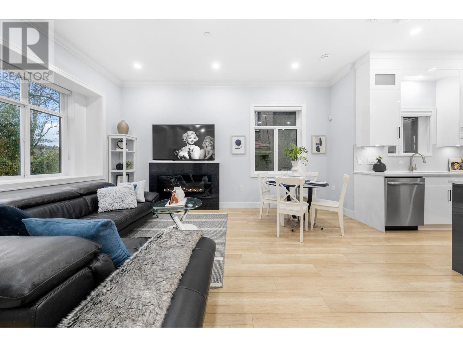 962 Renfrew Street, Vancouver, British Columbia  V5K 4B8 - Photo 8 - R2982992