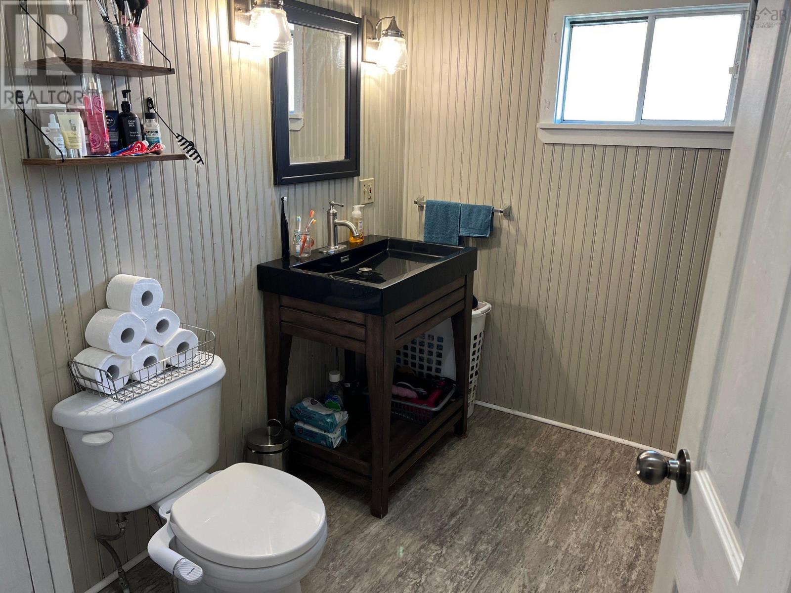 2503 Highway 1, Darlings Lake, Nova Scotia  B5A 5A8 - Photo 13 - 202506035