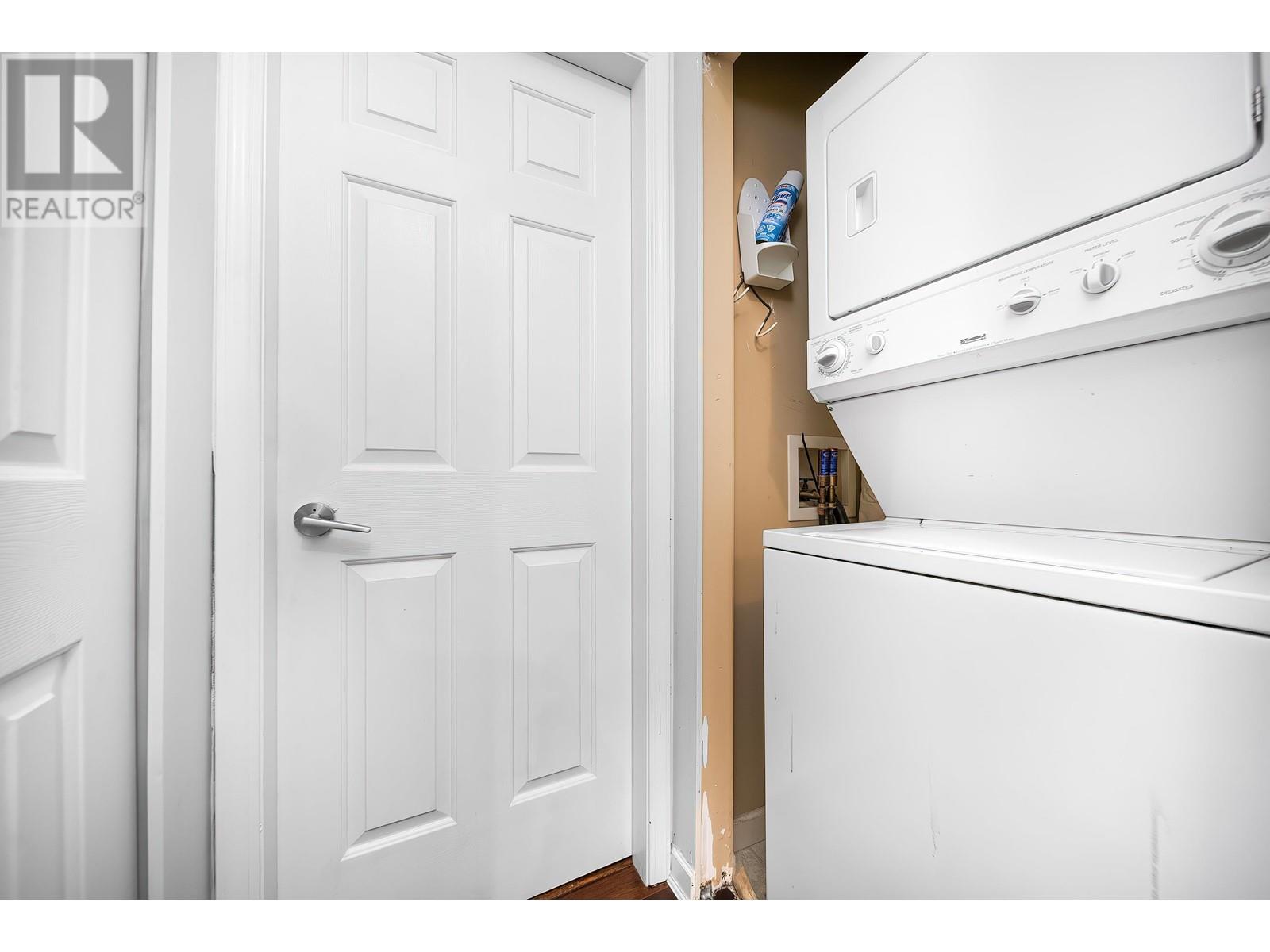 210 3629 Deercrest Drive, Vancouver, British Columbia  V7G 2S9 - Photo 19 - R2982988