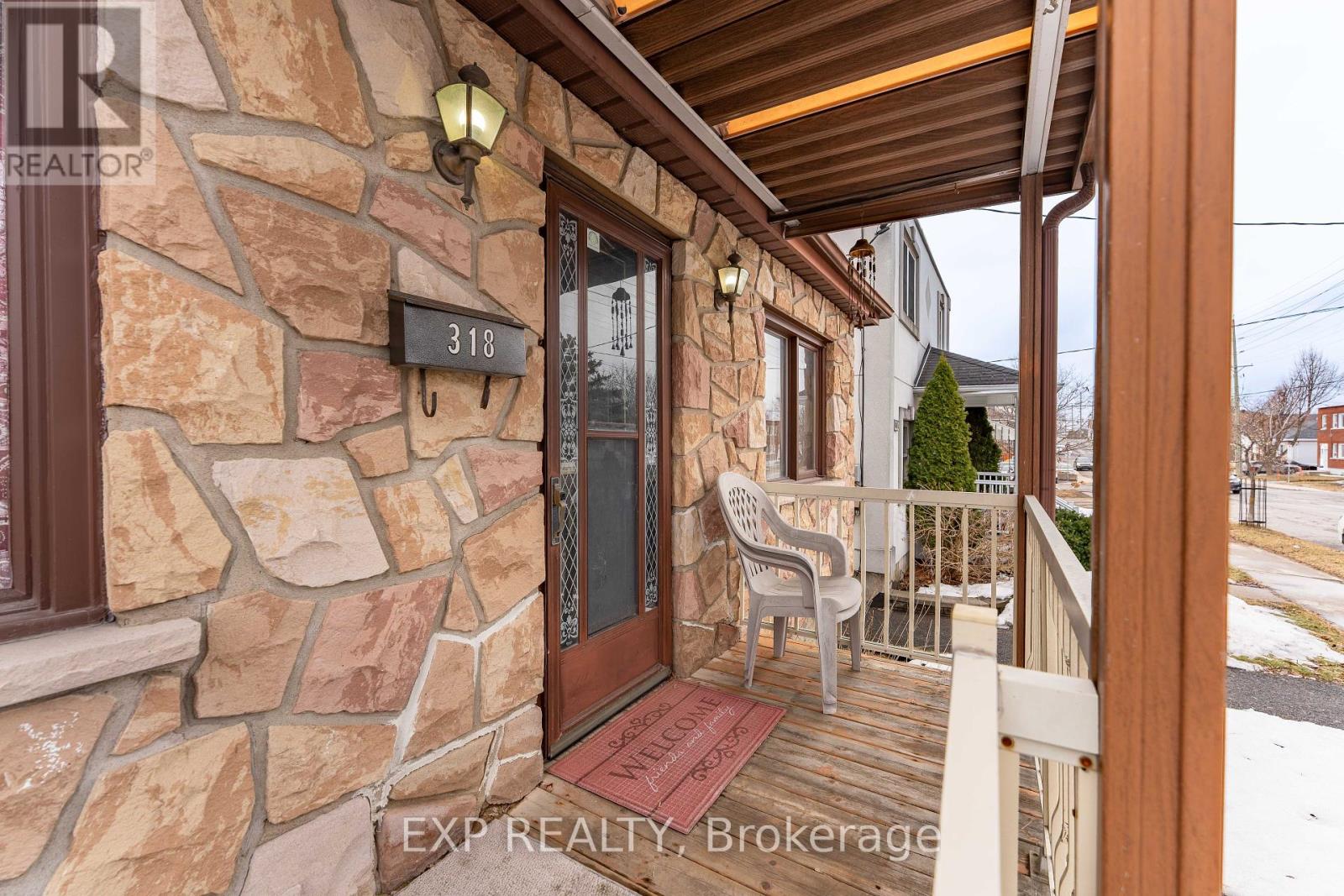 Property at 318 MONTFORT STREET image 5