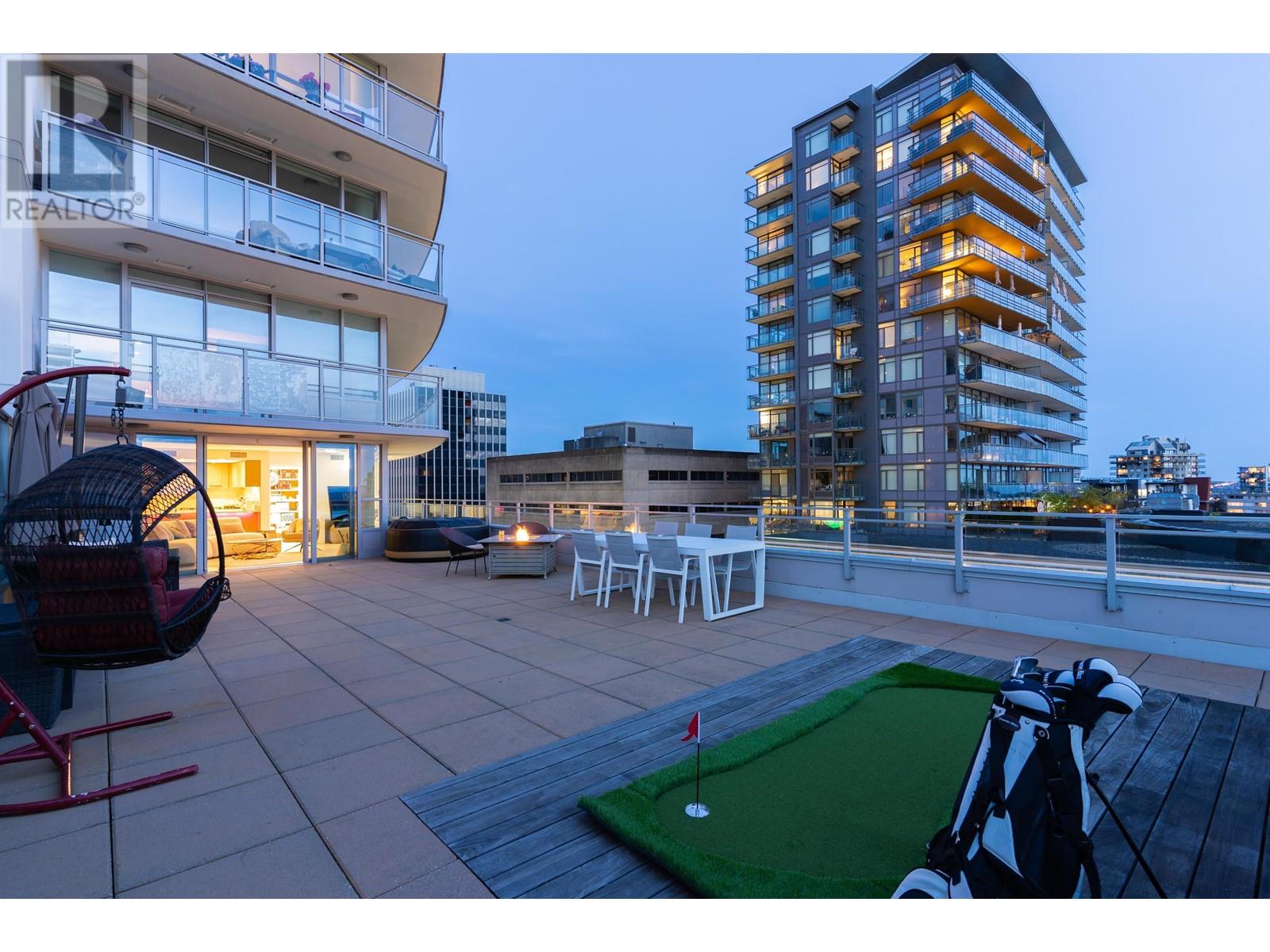 306 112 E 13th Street, North Vancouver, British Columbia  V7L 0E4 - Photo 30 - R2982409