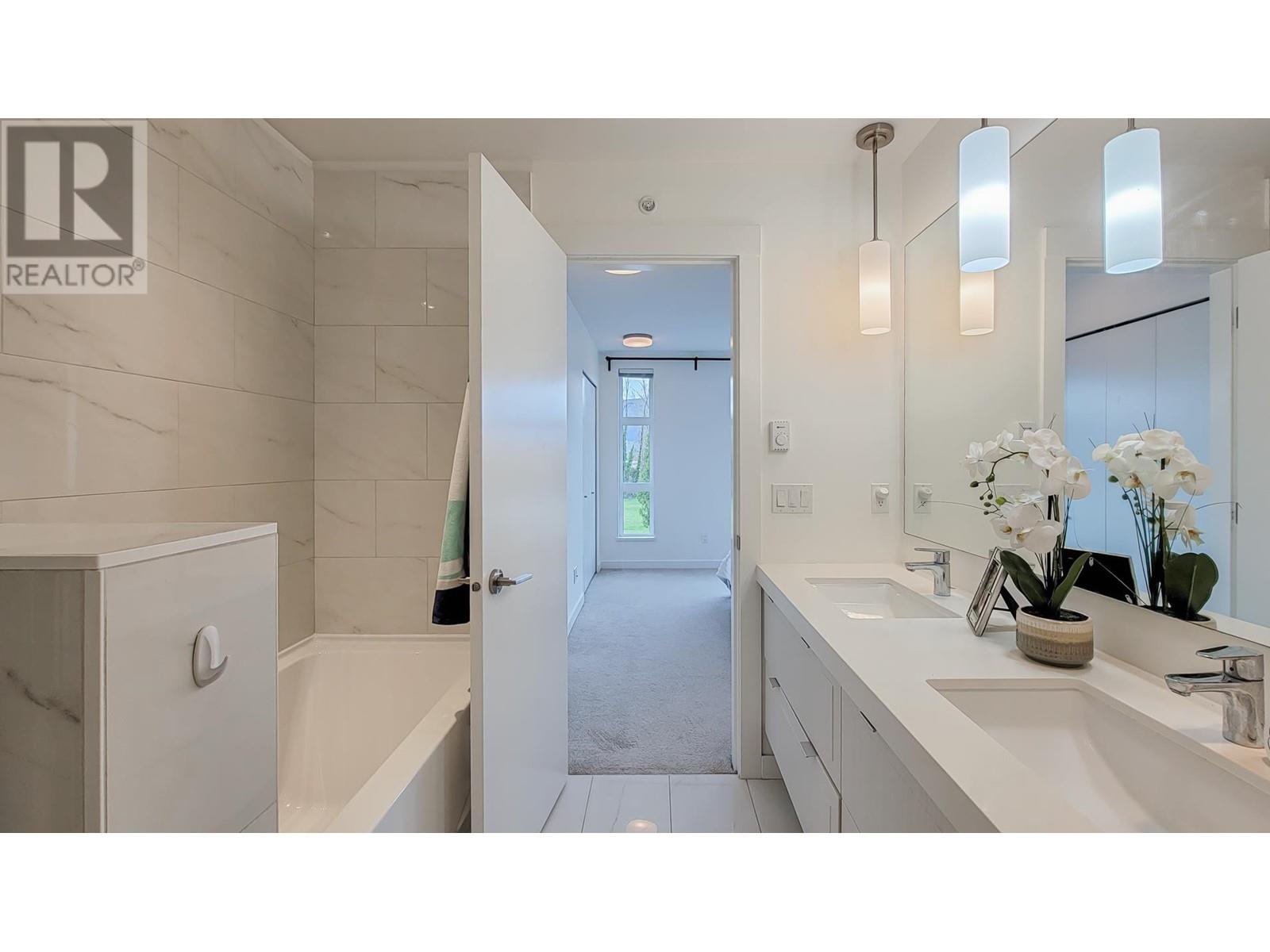 111 2380 Ranger Lane, Port Coquitlam, British Columbia  V3B 0M4 - Photo 16 - R2982956