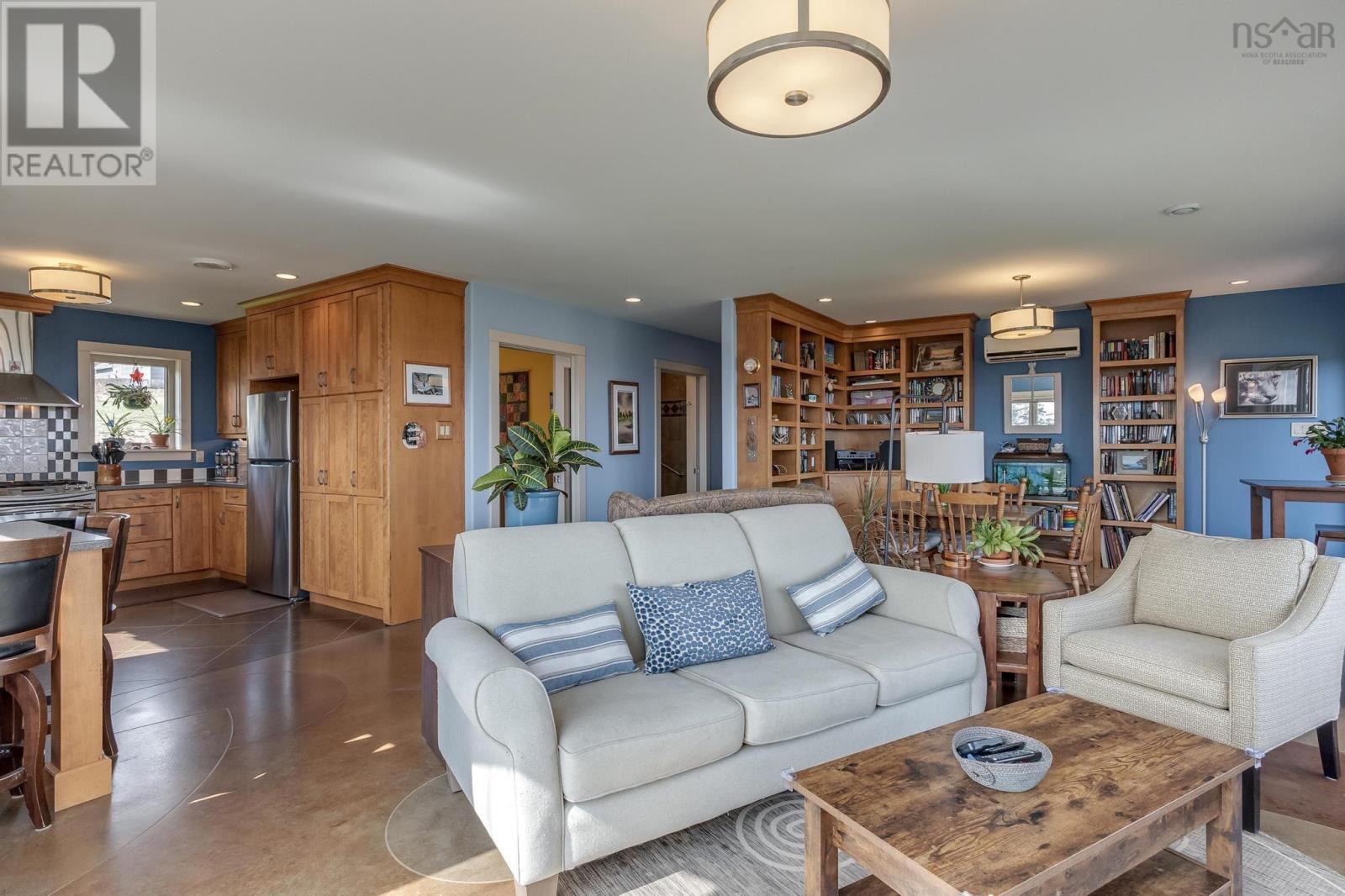 368 Hutchinson Road, Lockhartville, Nova Scotia  B0P 1P0 - Photo 12 - 202506037