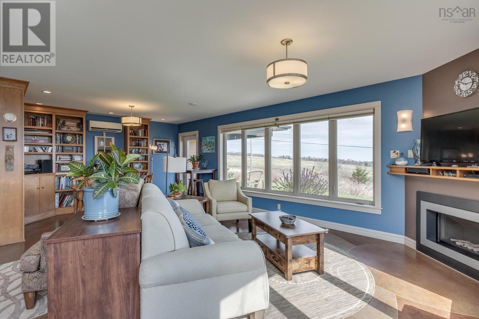 368 Hutchinson Road, Lockhartville, Nova Scotia  B0P 1P0 - Photo 13 - 202506037