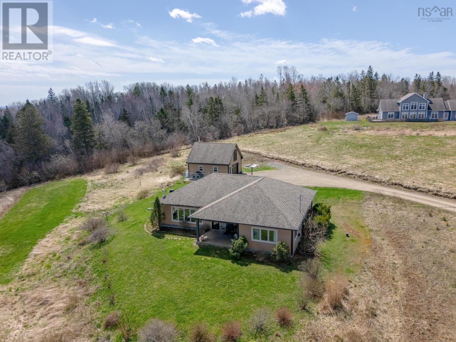 368 Hutchinson Road, Lockhartville, Nova Scotia  B0P 1P0 - Photo 3 - 202506037