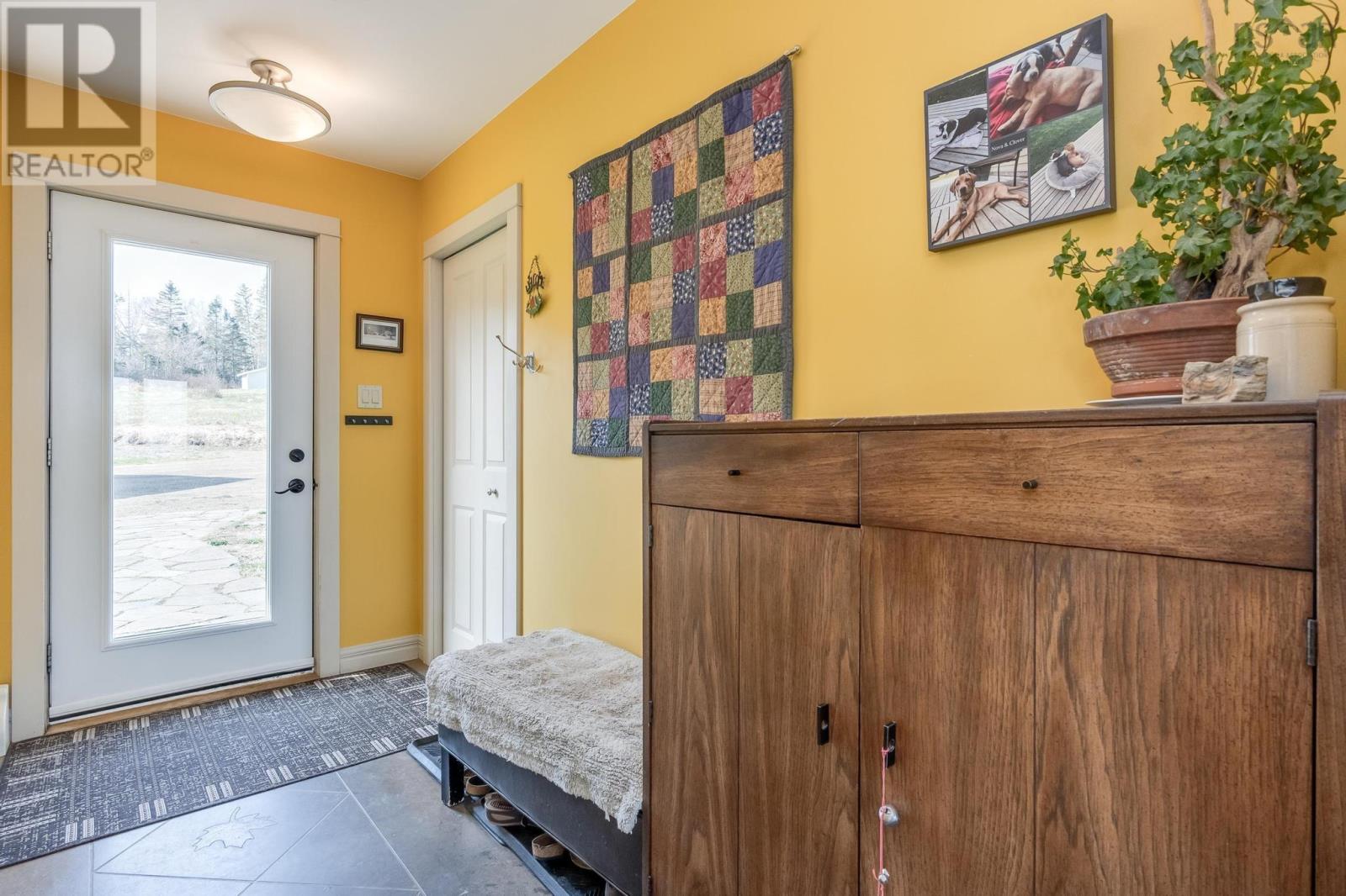 368 Hutchinson Road, Lockhartville, Nova Scotia  B0P 1P0 - Photo 9 - 202506037