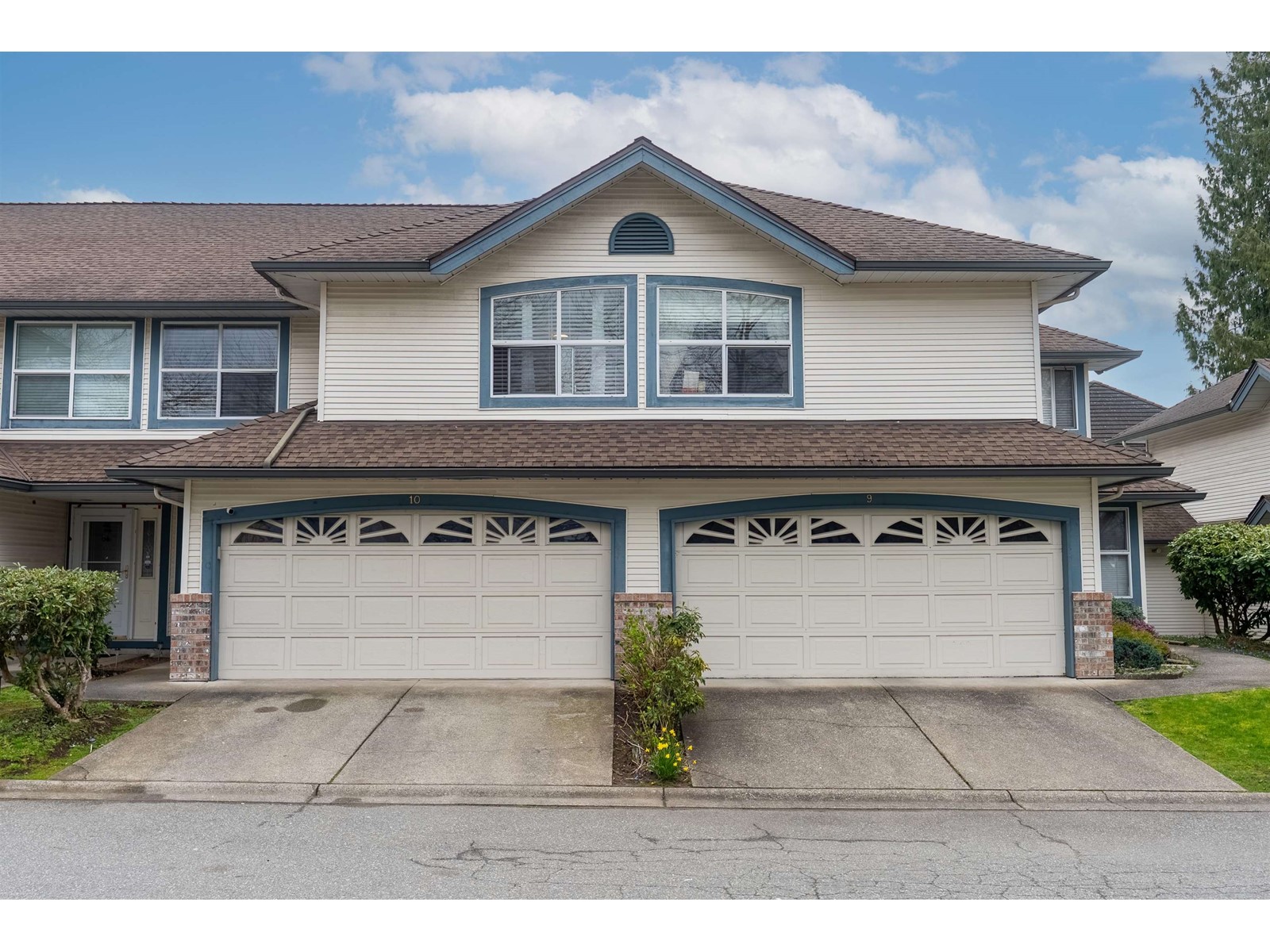 10 7250 122 STREET, surrey, British Columbia