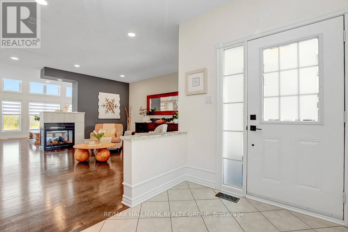Property at 114 AUGUST LILY CRESCENT image 3