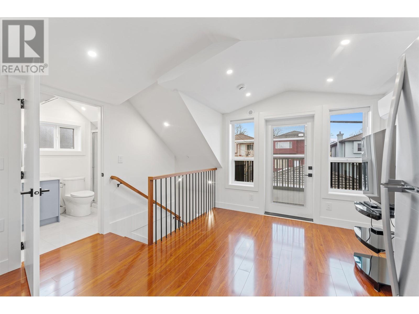 2719 E 46th Avenue, Vancouver, British Columbia  V5S 1A6 - Photo 32 - R2983001