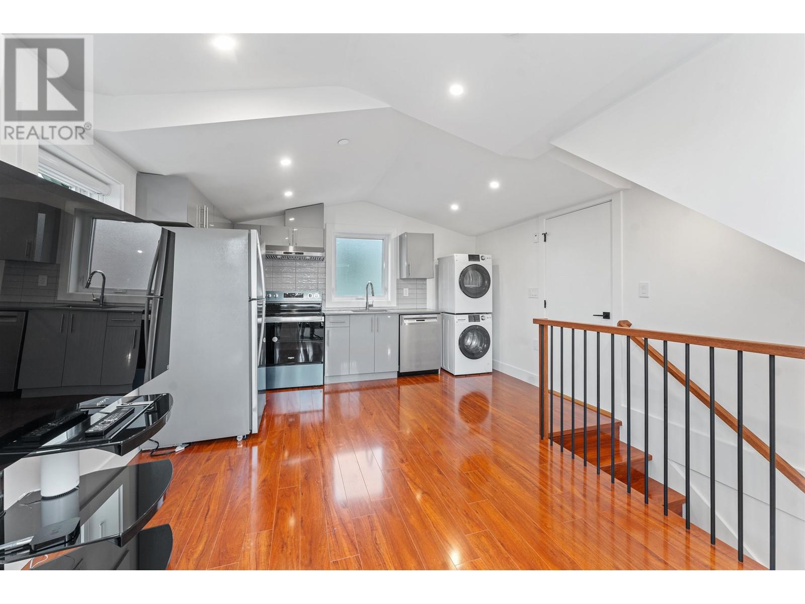 2719 E 46th Avenue, Vancouver, British Columbia  V5S 1A6 - Photo 33 - R2983001