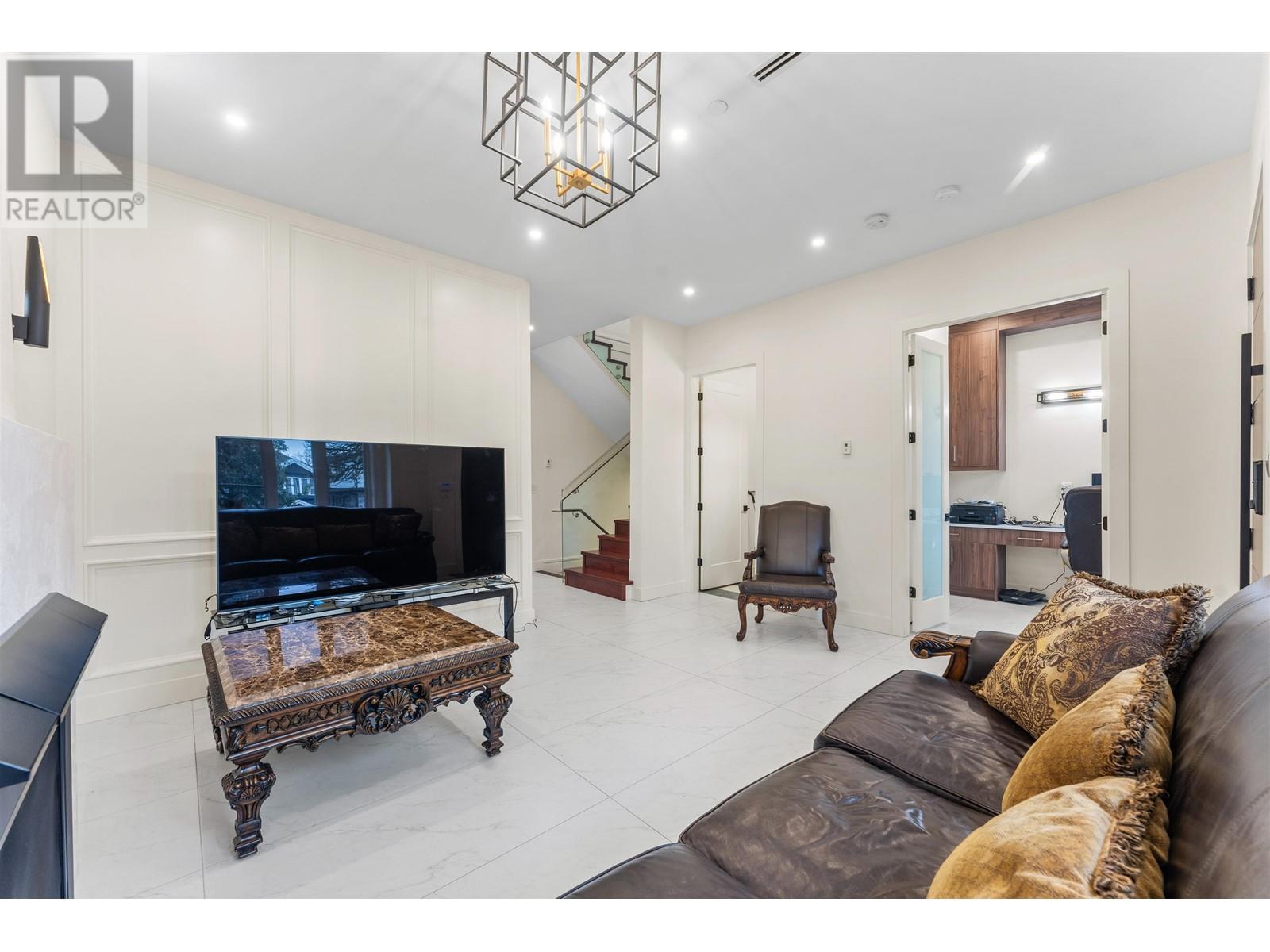 2719 E 46th Avenue, Vancouver, British Columbia  V5S 1A6 - Photo 7 - R2983001