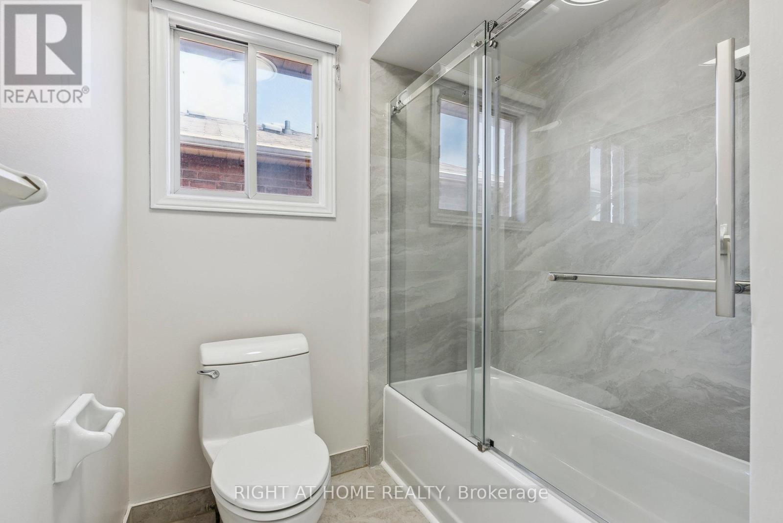 45 Bayel Crescent, Richmond Hill, Ontario  L4S 1C3 - Photo 21 - N12046732
