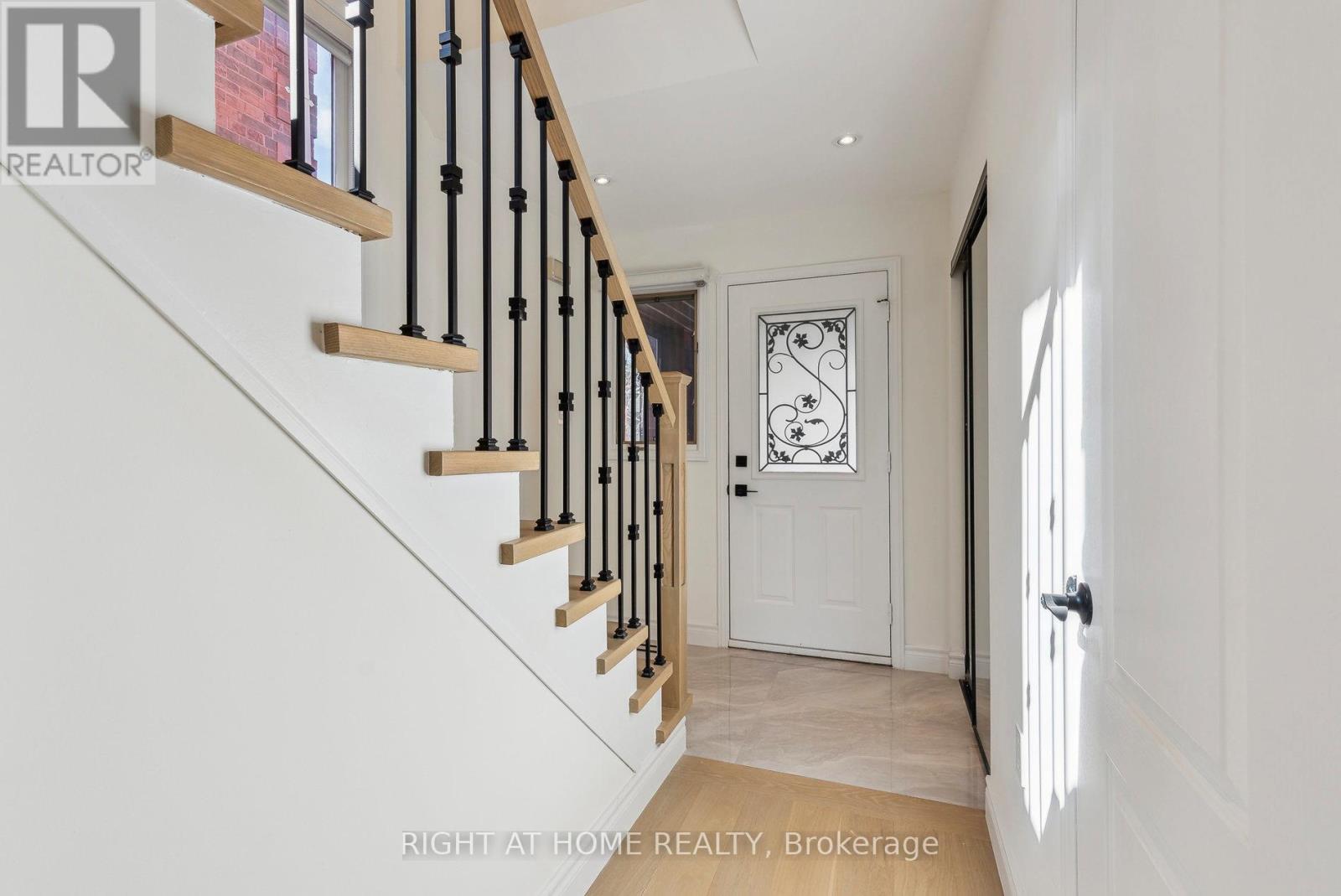 Property at 45 BAYEL CRESCENT image 4
