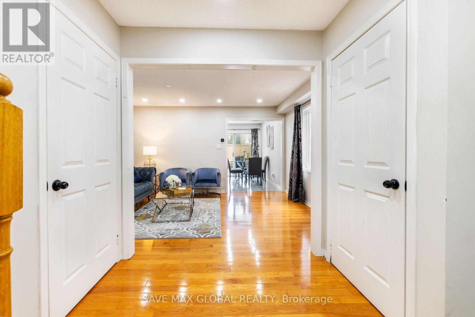 Property at 25 URAL CIRCLE image 3