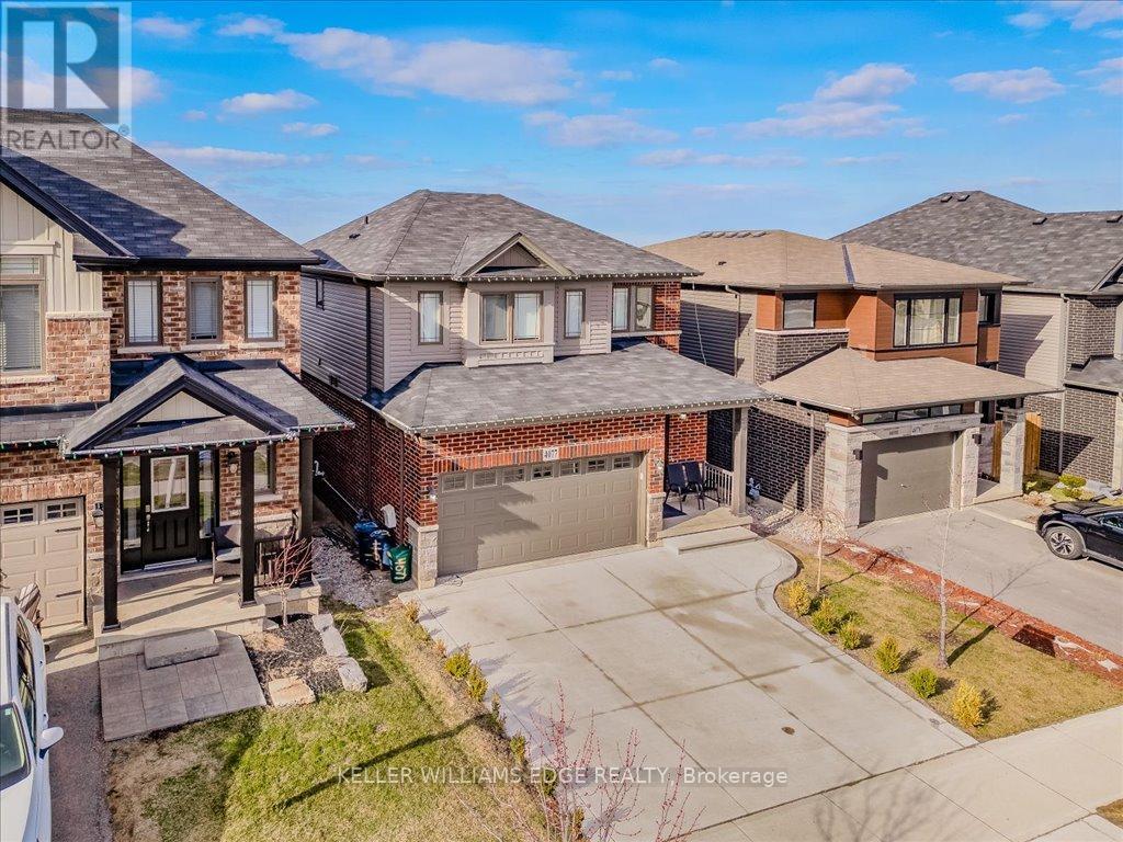 Property at 4077 THOMAS STREET image 3