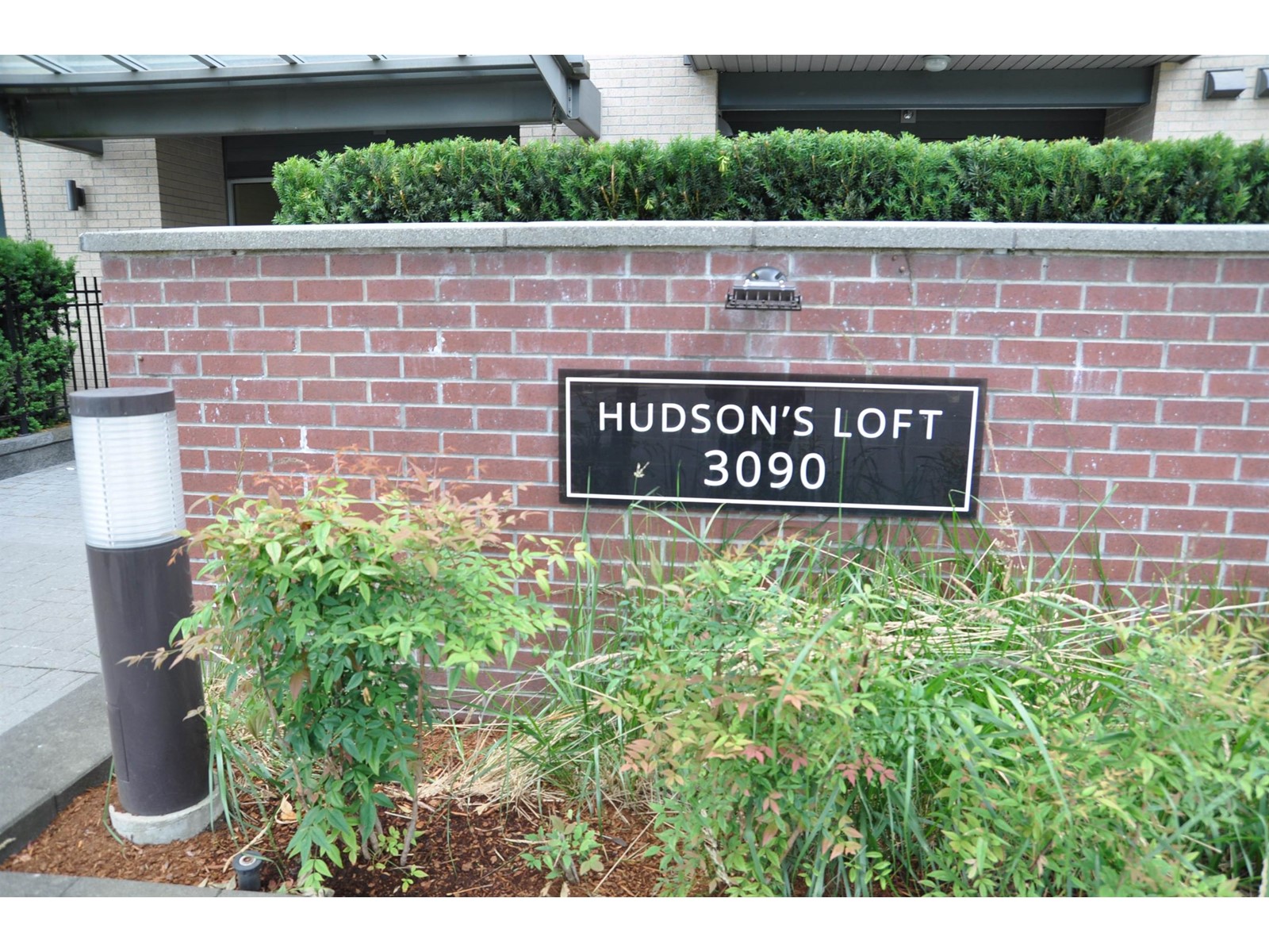 Property at 206 3090 GLADWIN ROAD image 2