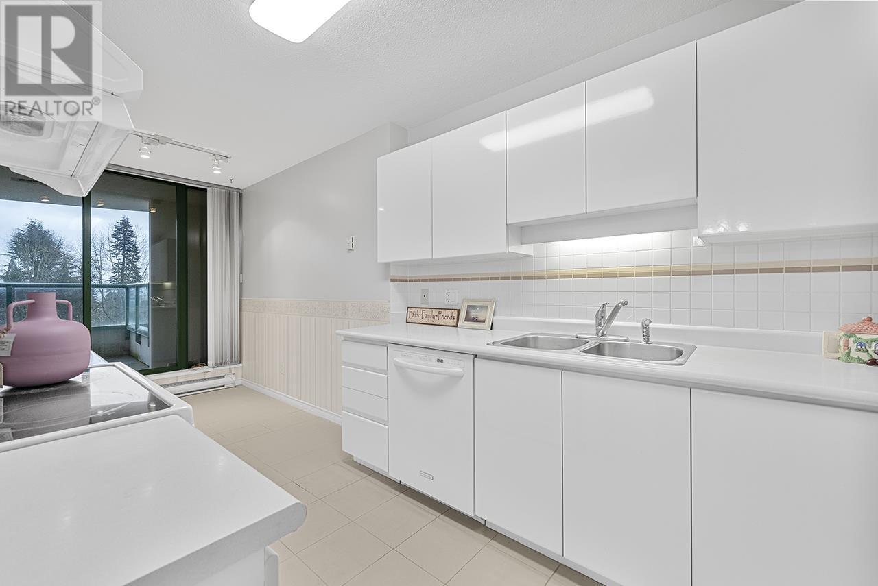 201 5899 Wilson Avenue, Burnaby, British Columbia  V5H 4R9 - Photo 8 - R2982937