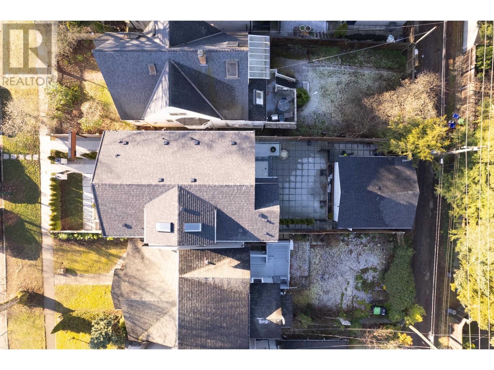 Property at 2 4215 W 13TH AVENUE image 4