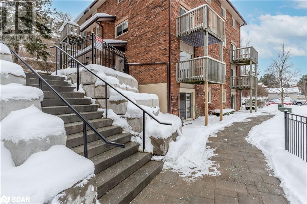 3 Sawmill Road Unit# 8, Barrie, Ontario  L4N 6X3 - Photo 2 - 40691222