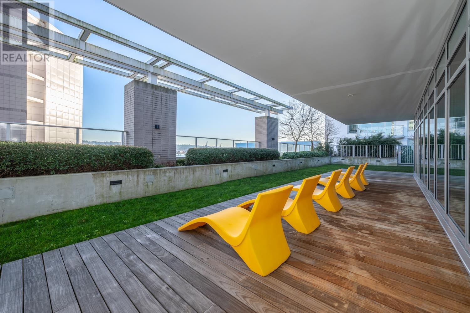 2705 908 Quayside Drive, New Westminster, British Columbia  V3M 0L4 - Photo 28 - R2961028