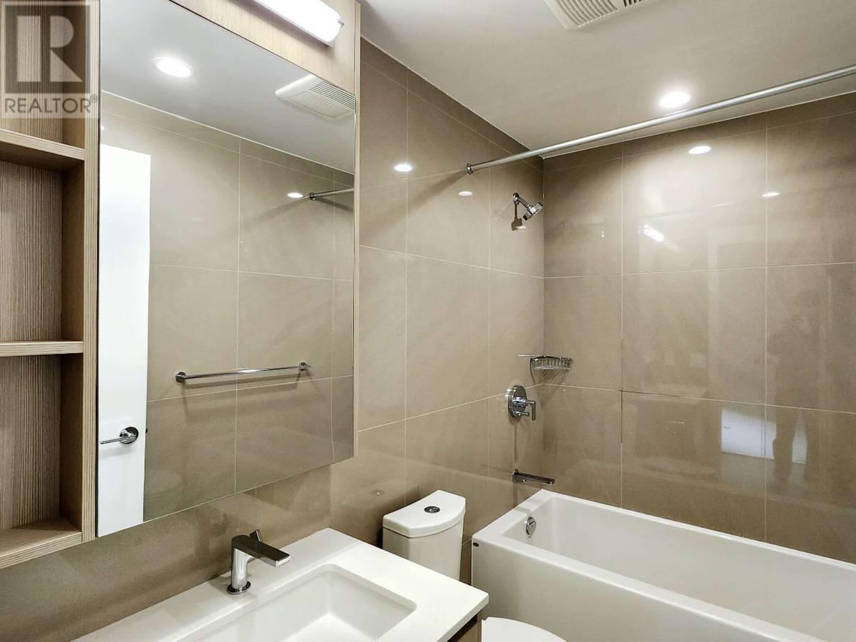 307 618 Carnarvon Street, New Westminster, British Columbia  V6Y 0G8 - Photo 12 - R2982965