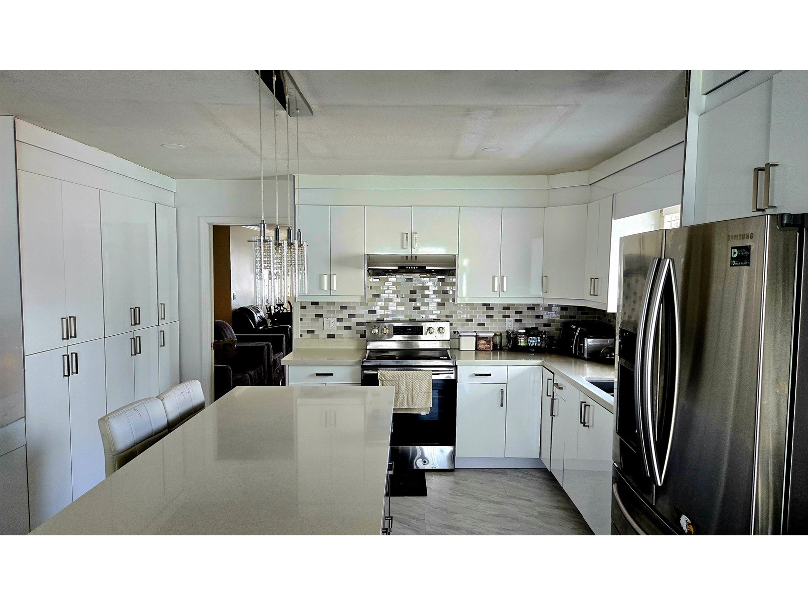7170 124a Street, Surrey, British Columbia  V3W 0P7 - Photo 6 - R2980713