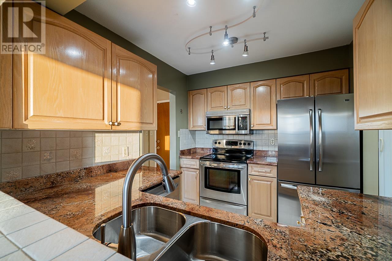 2504 Ph4-4353 Halifax Street, Burnaby, British Columbia  V5C 5Z4 - Photo 1 - R2966150