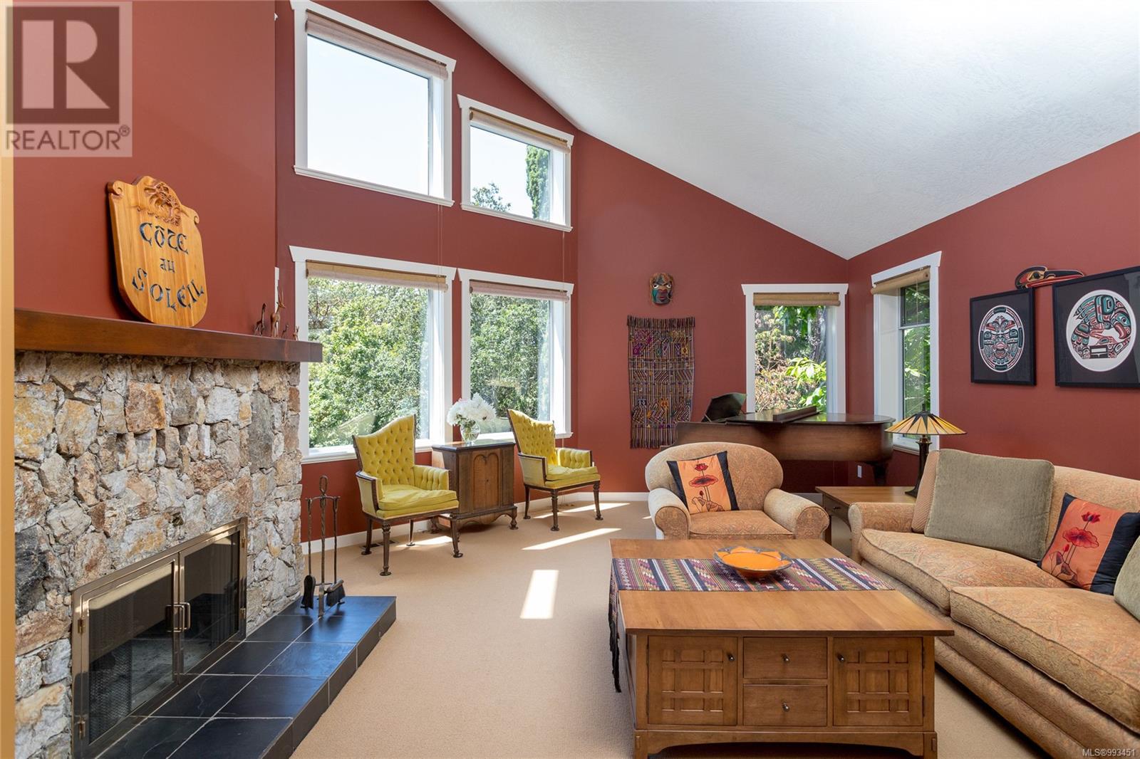 Property at 585 Norris Rd image 3