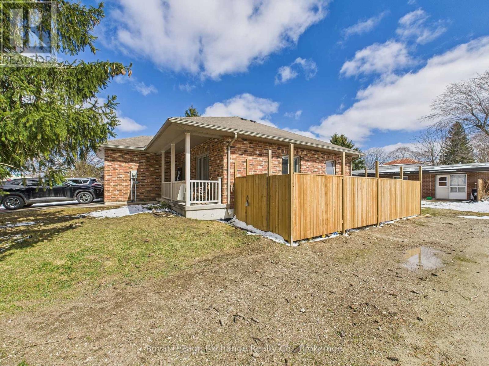 369 Centre Street, North Huron, Ontario  N0G 2W0 - Photo 24 - X12008417