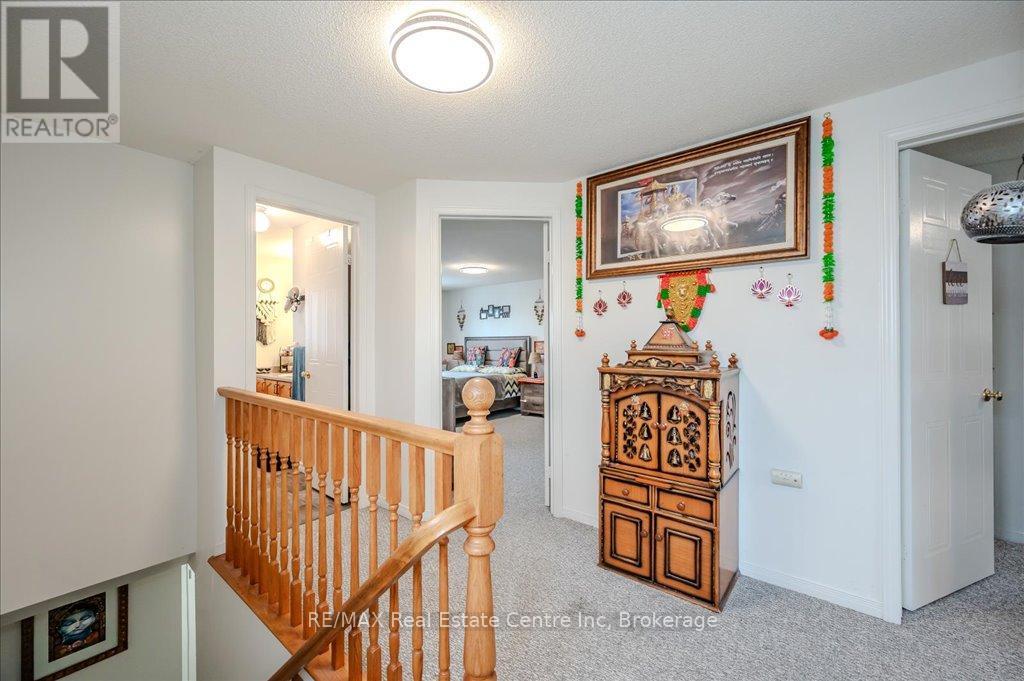 425 Exmoor Street, Waterloo, Ontario  N2K 3X5 - Photo 23 - X12046899