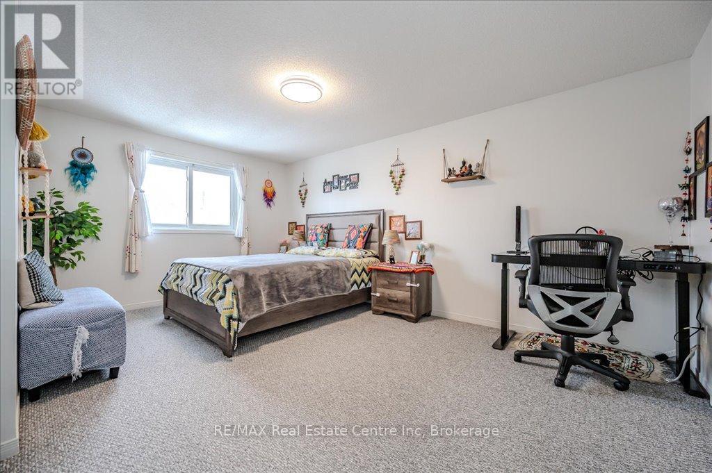 425 Exmoor Street, Waterloo, Ontario  N2K 3X5 - Photo 26 - X12046899