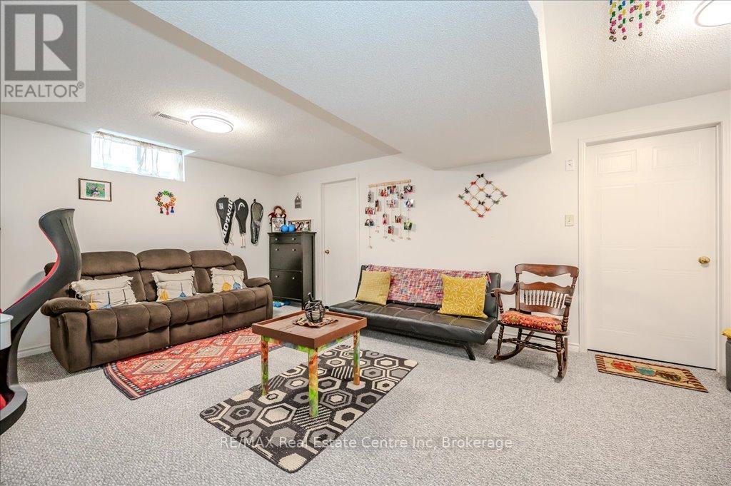 425 Exmoor Street, Waterloo, Ontario  N2K 3X5 - Photo 28 - X12046899