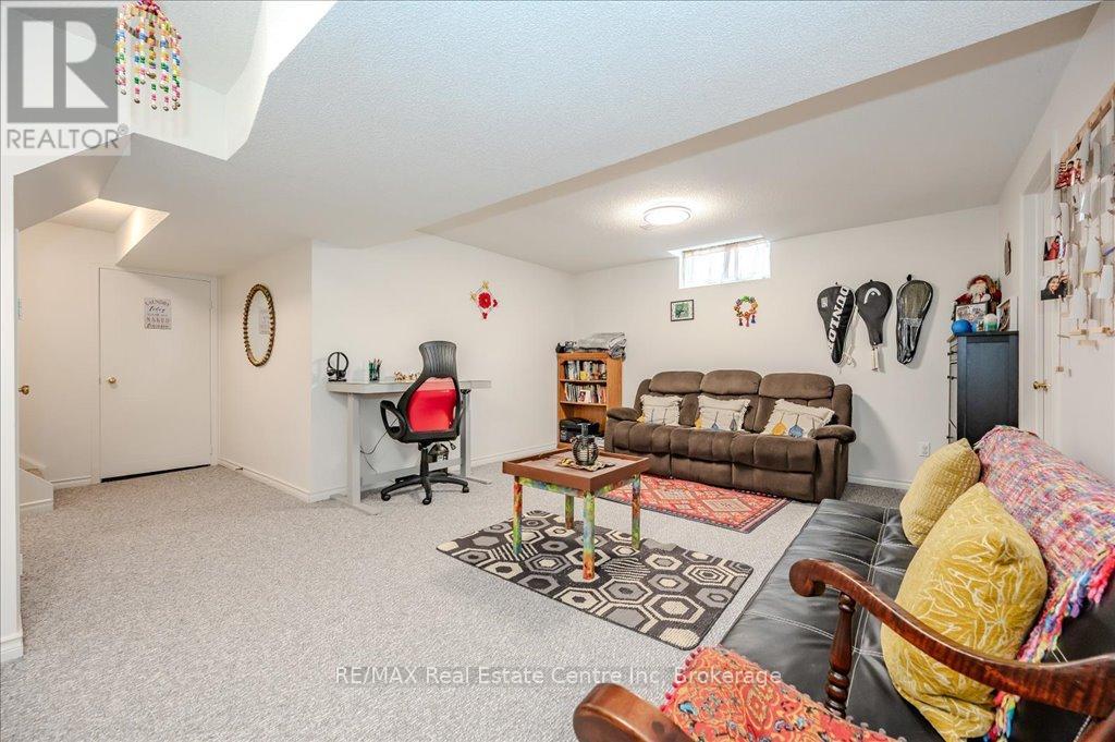 425 Exmoor Street, Waterloo, Ontario  N2K 3X5 - Photo 29 - X12046899