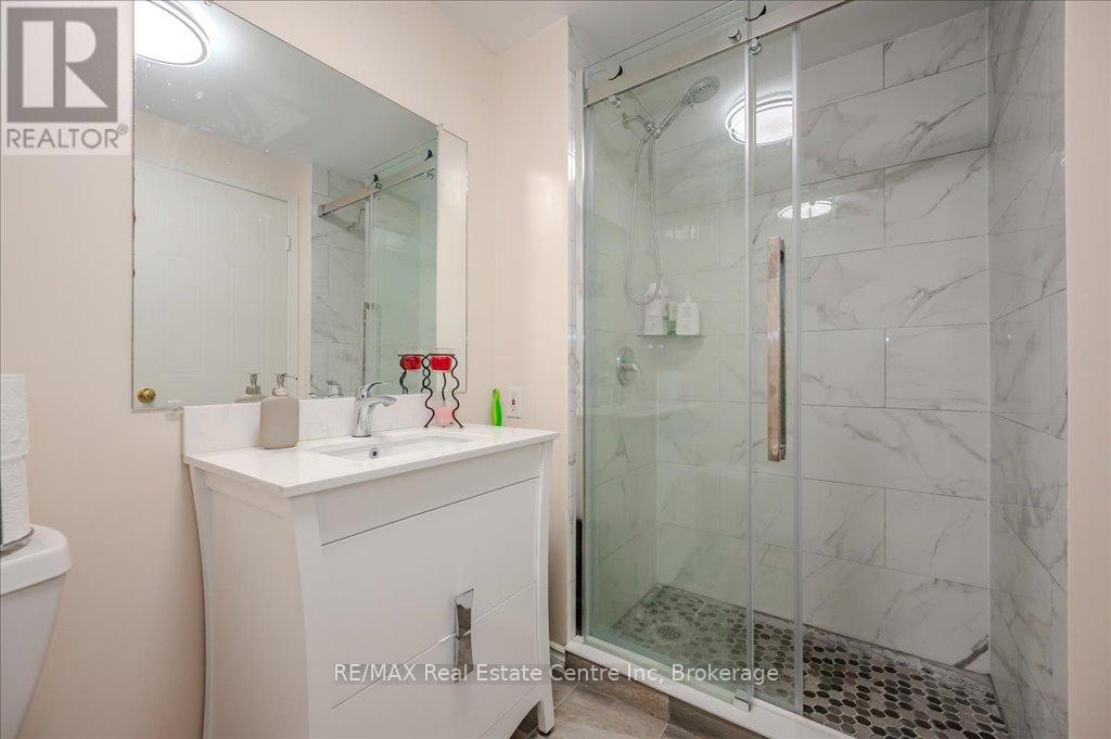 425 Exmoor Street, Waterloo, Ontario  N2K 3X5 - Photo 32 - X12046899