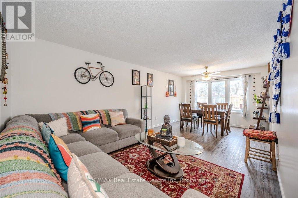 425 Exmoor Street, Waterloo, Ontario  N2K 3X5 - Photo 6 - X12046899
