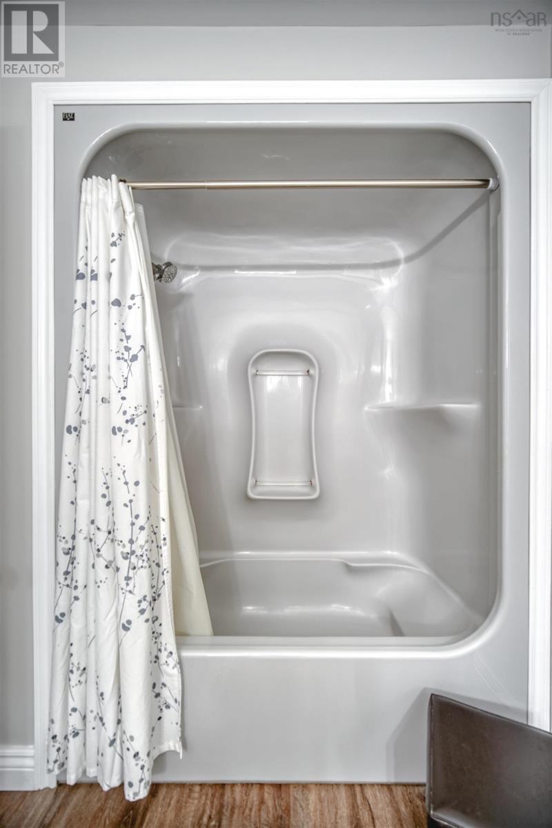 15 Jordan Street, New Minas, Nova Scotia  B4N 5M9 - Photo 44 - 202506039