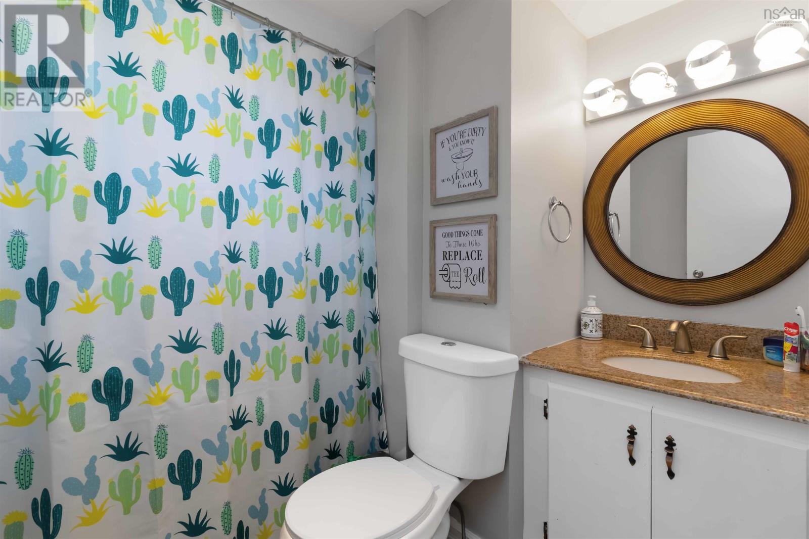 43 Bell Street, Lake Echo, Nova Scotia  B3E 1N3 - Photo 20 - 202506040